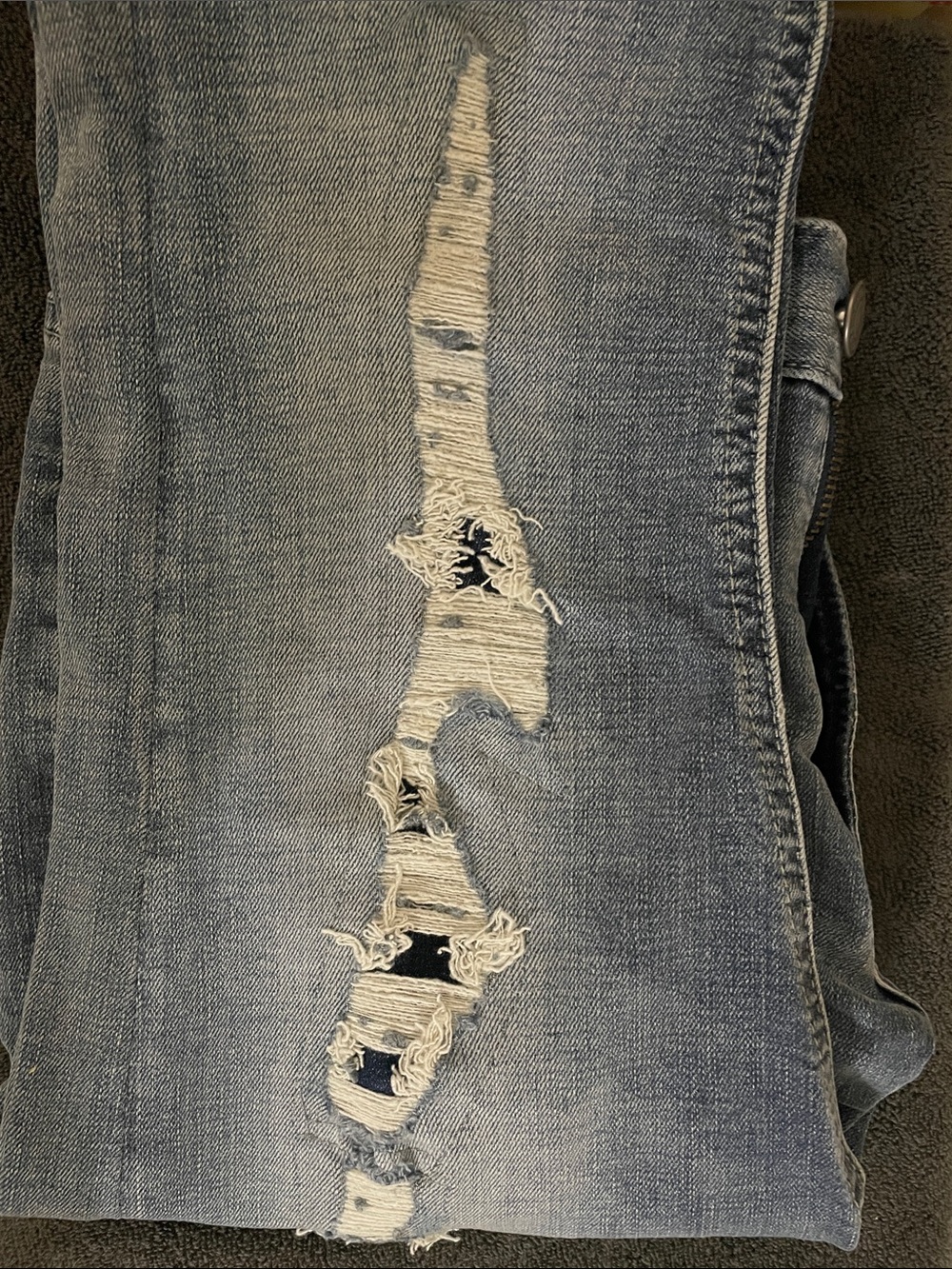 Express Men's Light Blue Distressed Skinny Jeans
